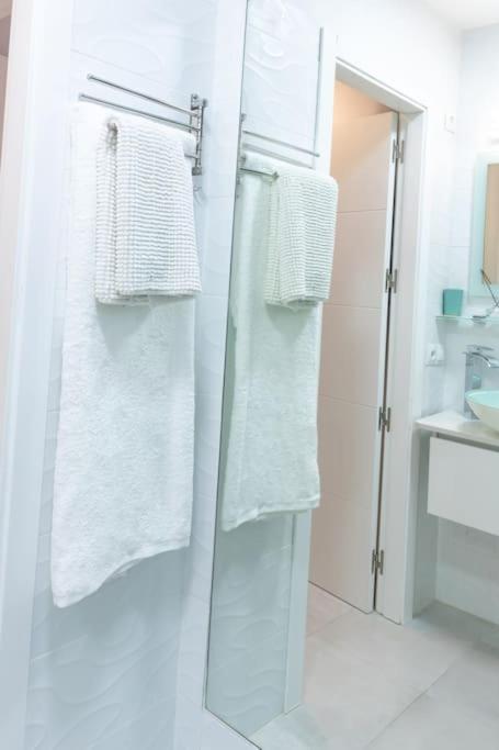 Apartamento Completo A 5 Minutos Estacion Tren. Córdoba Kültér fotó